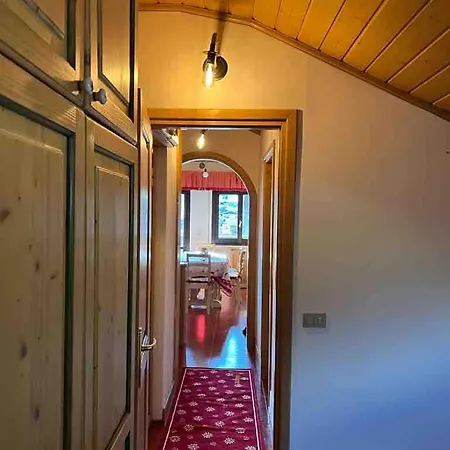 Casa Ai Monti Апартаменты *